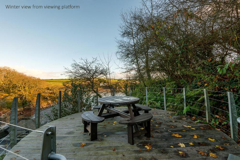 Sloop Inn Cottage ฮาเวอร์ฟอร์ดเวสต์ ภายนอก รูปภาพ